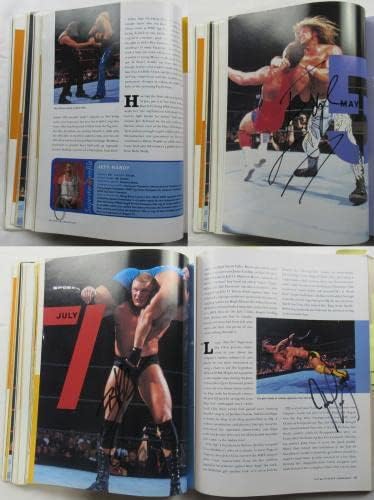 Trish Stratus Chris Benoit Edge +77 Potpisan WWE/WWF Godišnjak JSA XX72351 - Wrestling kartice s autogramom